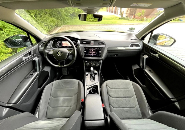 Volkswagen Tiguan cena 95900 przebieg: 144000, rok produkcji 2018 z Ciechanów małe 781